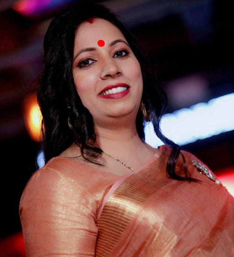 FORTUNE TELLER PRIYANKA BHARDWAJ